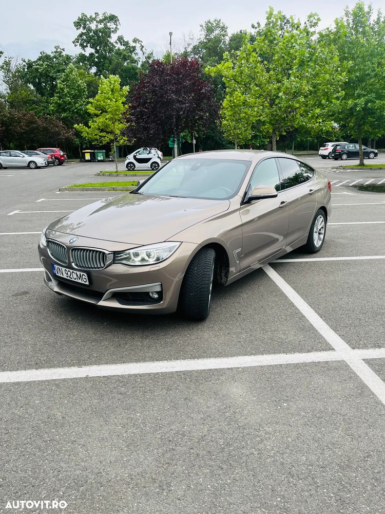BMW Seria 3 328i xDrive Aut. Modern Line - 2