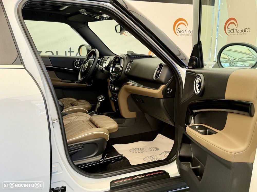 MINI Countryman Cooper SE ALL4 Auto - 9