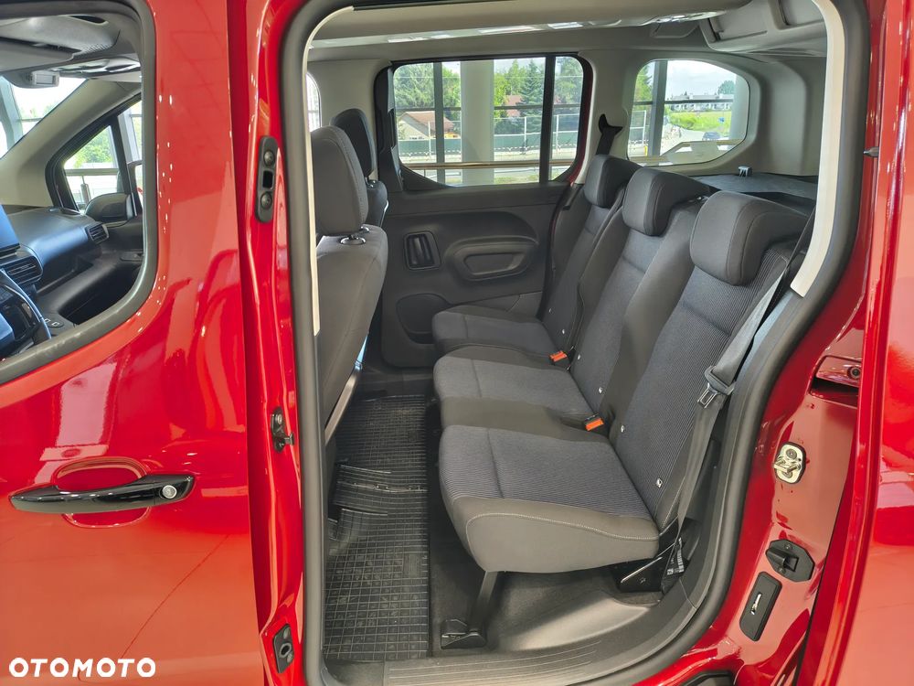 Fiat Qubo - 13