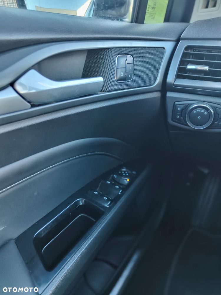 Ford Mondeo 2.0 TDCi Gold Edition PowerShift - 12