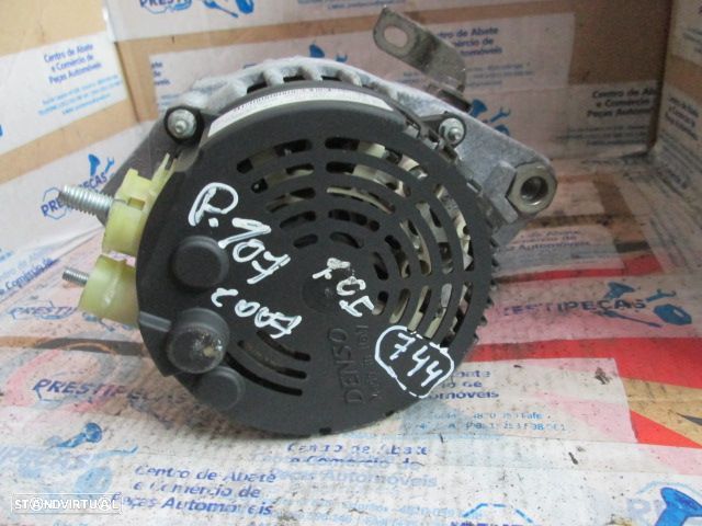 Alternador 270600Q010 PEUGEOT 107 2007 1.0 I PEUGEOT 107 2007 1.0I 0P CITROEN C1  1 FASE 1 AIRDREAM SX 2006 1.0I 68CV 5P PRETO CITROEN C1 1 FASE 1  2006 1.0I 70CV 3P CINZENTO DENSO - 1