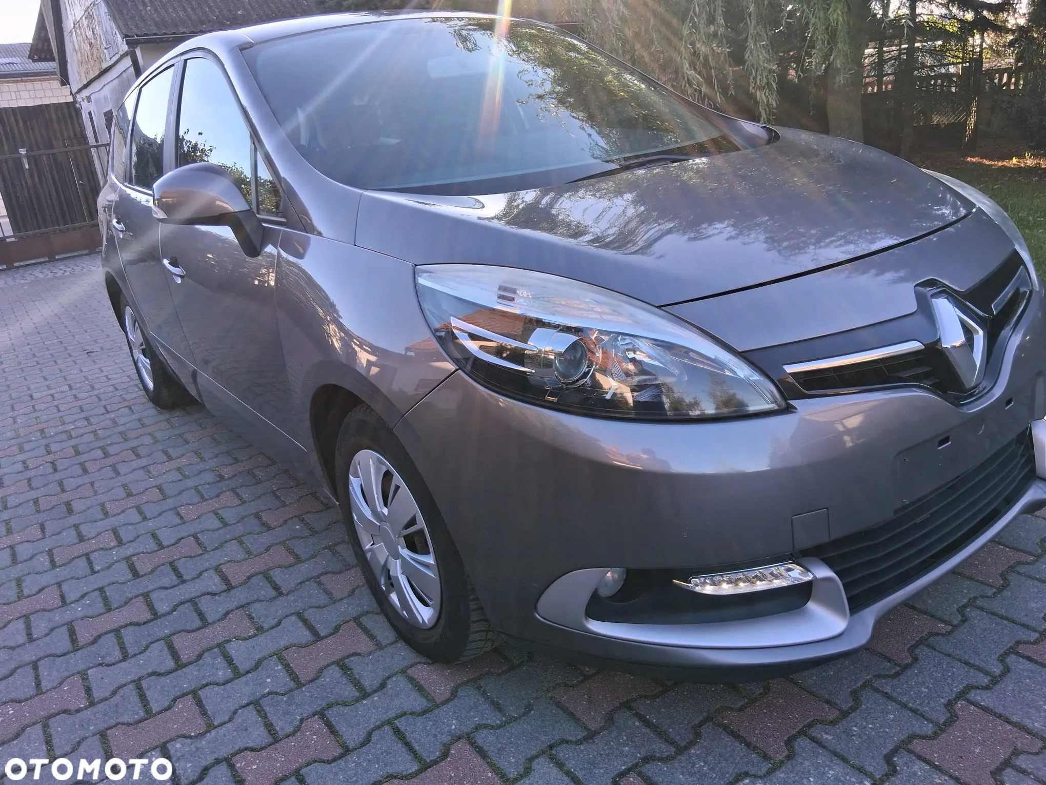 Renault Grand Scenic Gr 1.5 dCi Life - 4