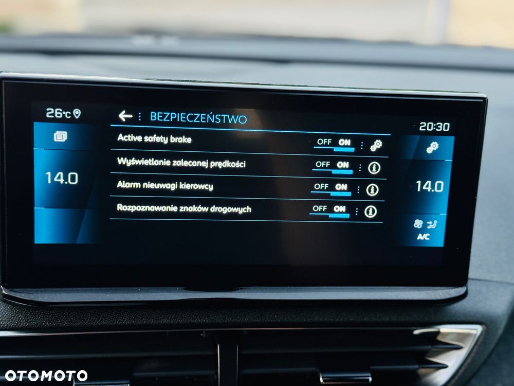 Peugeot 3008 BlueHDi 130 Stop & Start EAT8 Allure Business-Paket - 16