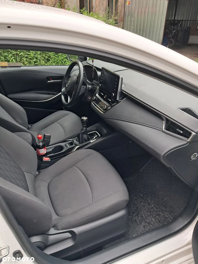 Toyota Corolla 1.5 Comfort - 9