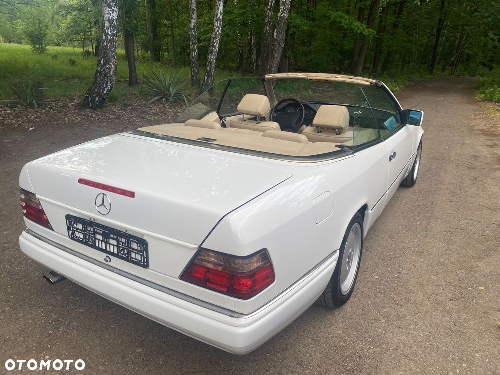 Mercedes-Benz Klasa E 320 - 3