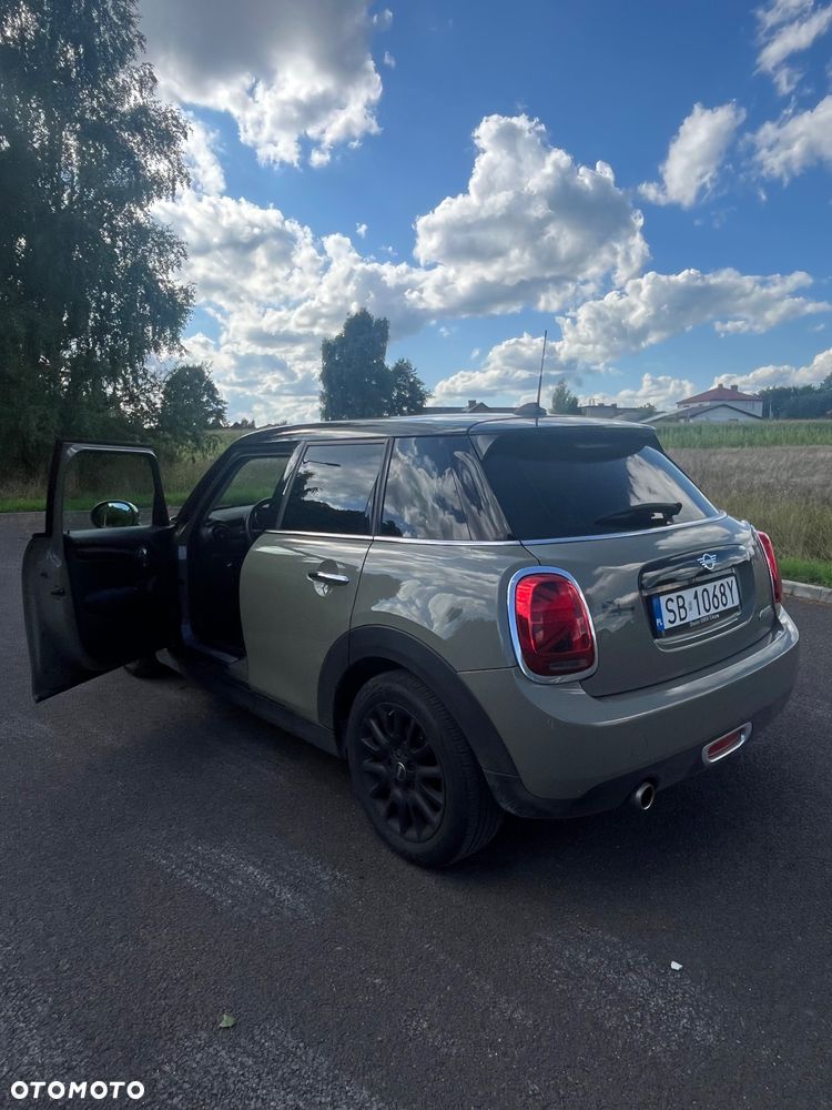 MINI Cooper Standard - 8