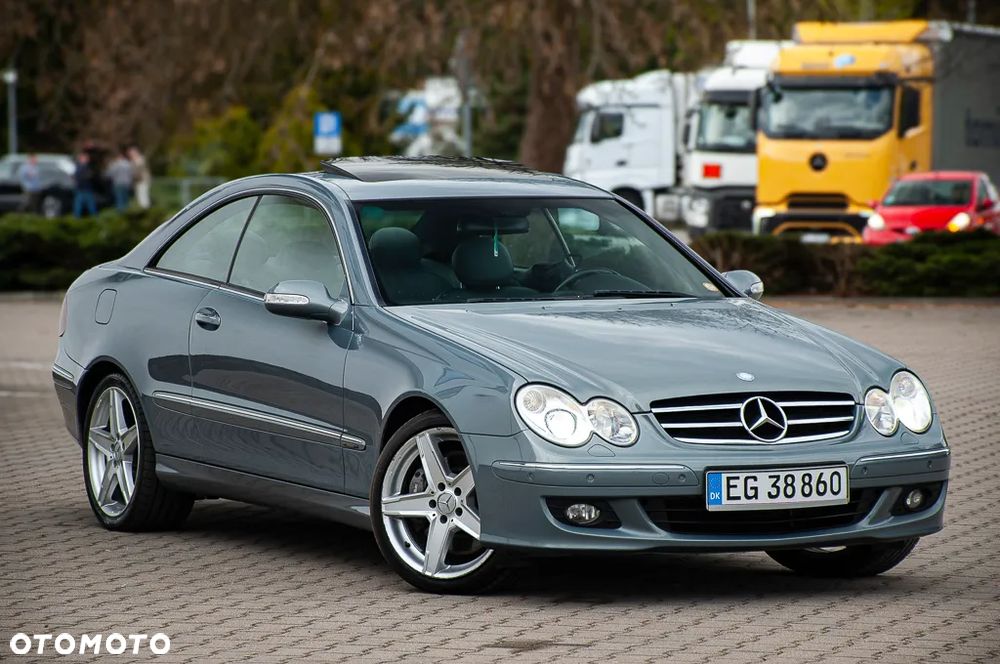 Mercedes-Benz CLK 350 7G-TRONIC Avantgarde - 2