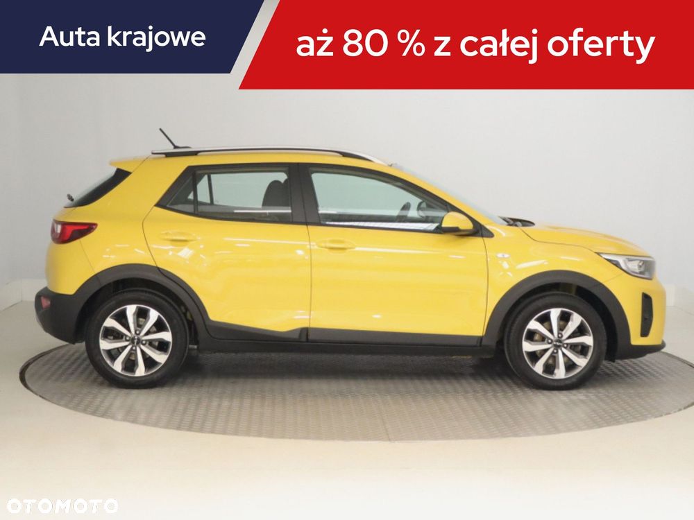 Kia Stonic - 8