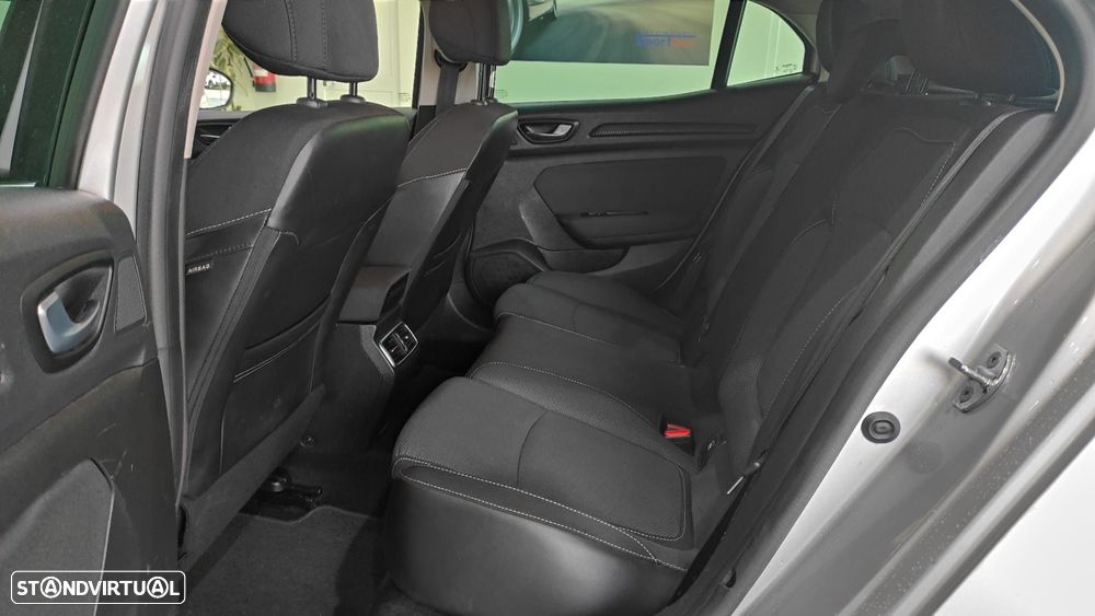 Renault Mégane 1.5 Blue dCi Zen - 18