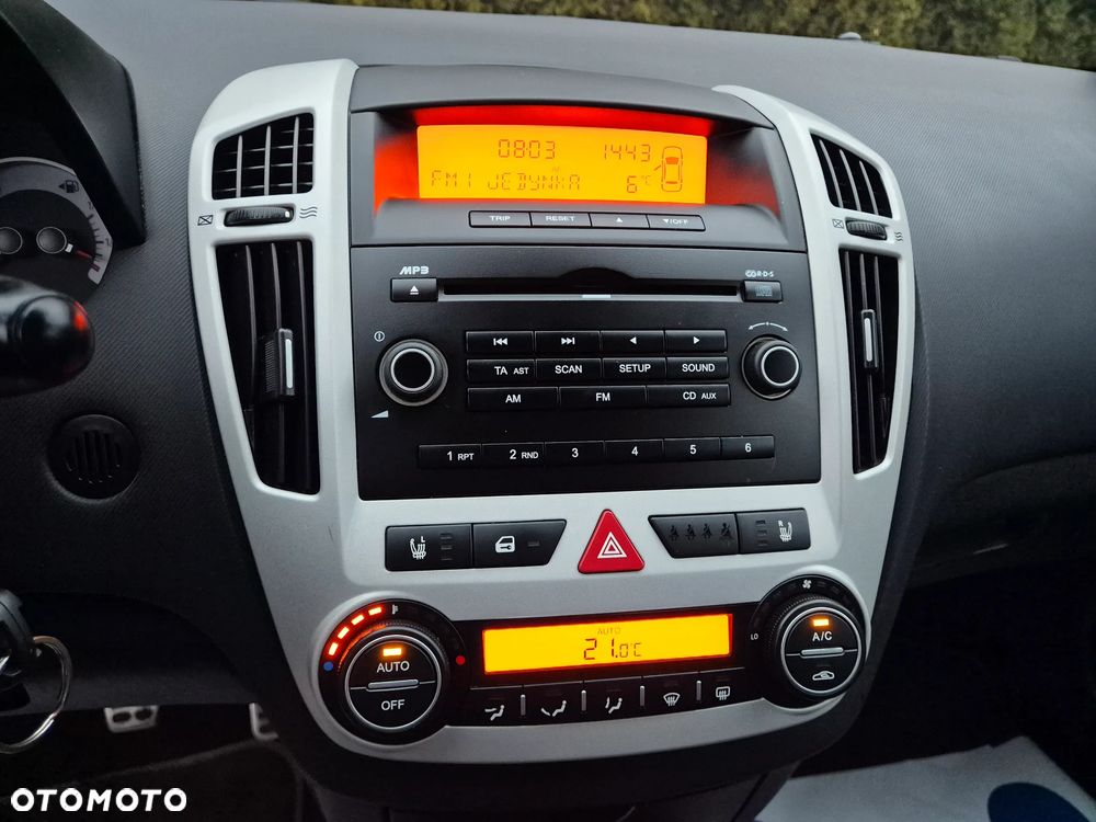 Kia Ceed 2.0 CVVT Spirit - 33