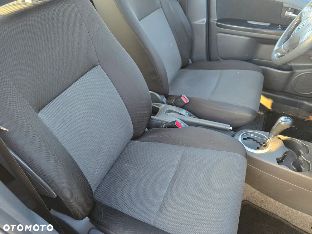 Suzuki SX4 1.6 VVT Automatik 4x2 Comfort - 27