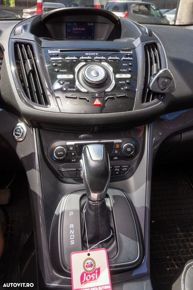Ford Kuga 2.0 TDCi Powershift 4WD Titanium - 11