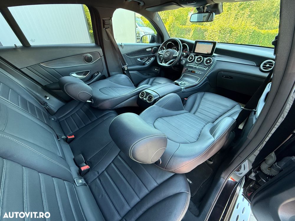 Mercedes-Benz GLC Coupe 250 d 4Matic 9G-TRONIC AMG Line - 28