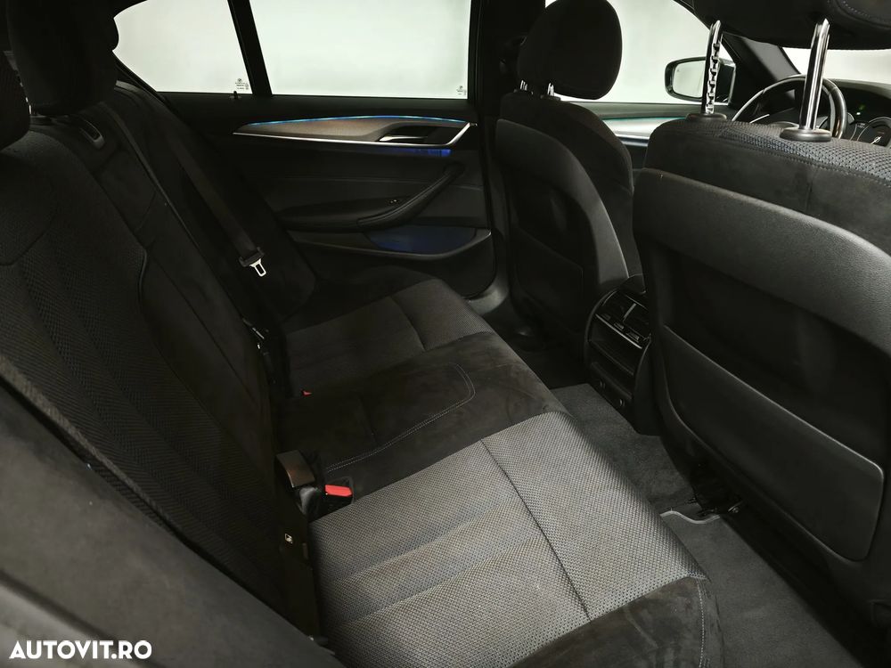 BMW Seria 5 520d xDrive Aut. - 8