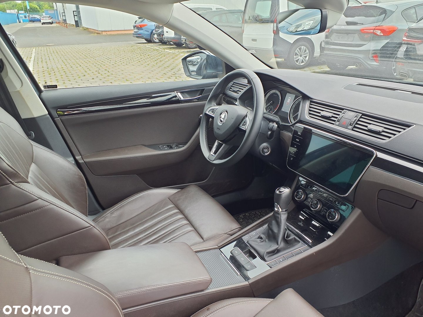 Skoda Superb 2.0 TDI L&K - 5