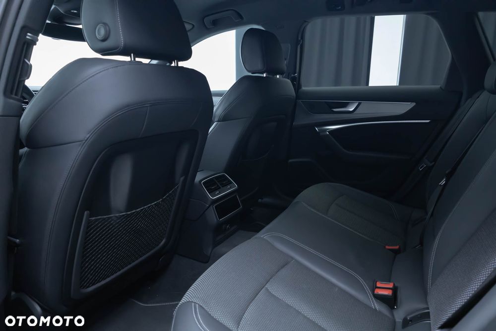 Audi A6 Avant 55 TFSI e quattro S tronic S line - 37