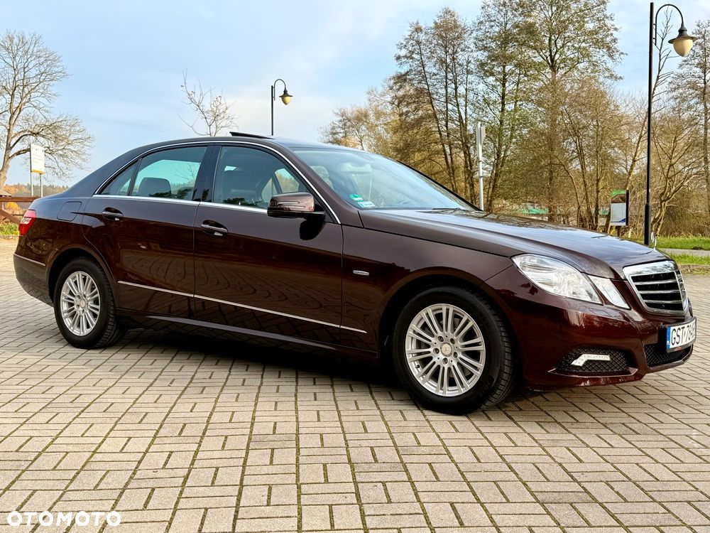 Mercedes-Benz Klasa E 200 BlueEFFICIENCY 7G-TRONIC Avantgarde - 21