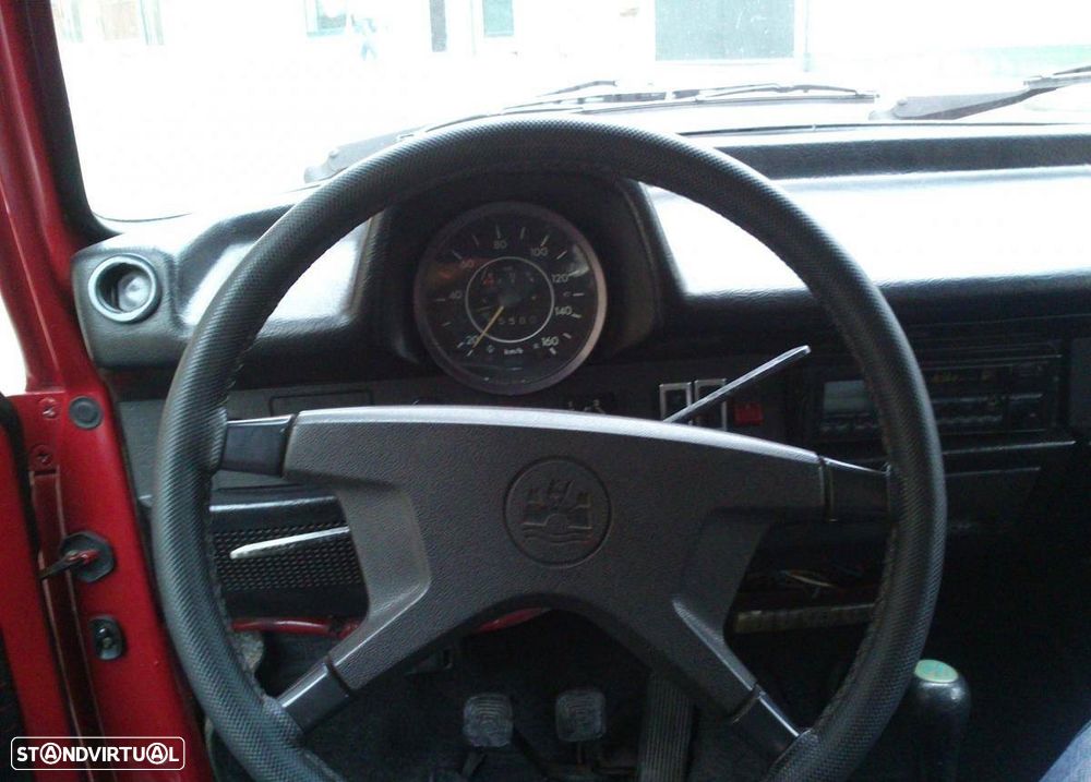 VW New Beetle - 4