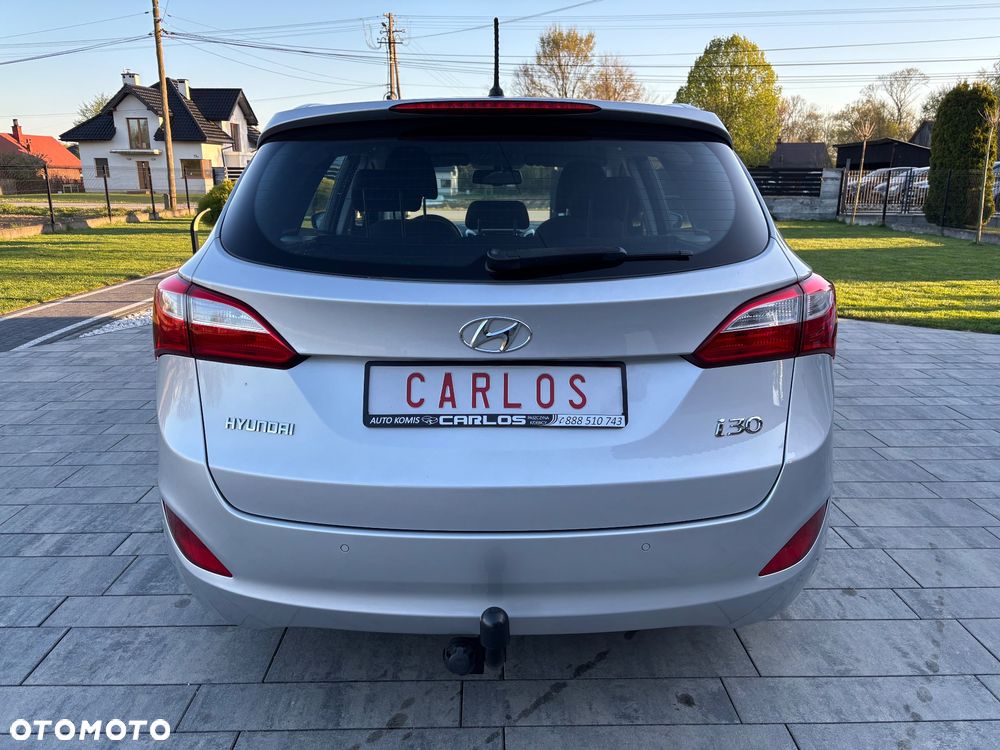 Hyundai i30 blue Kombi 1.6 GDi YES Silver - 7