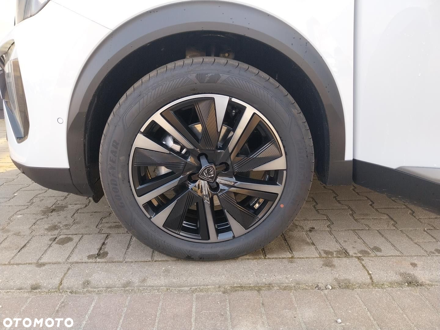 Peugeot 2008 - 18
