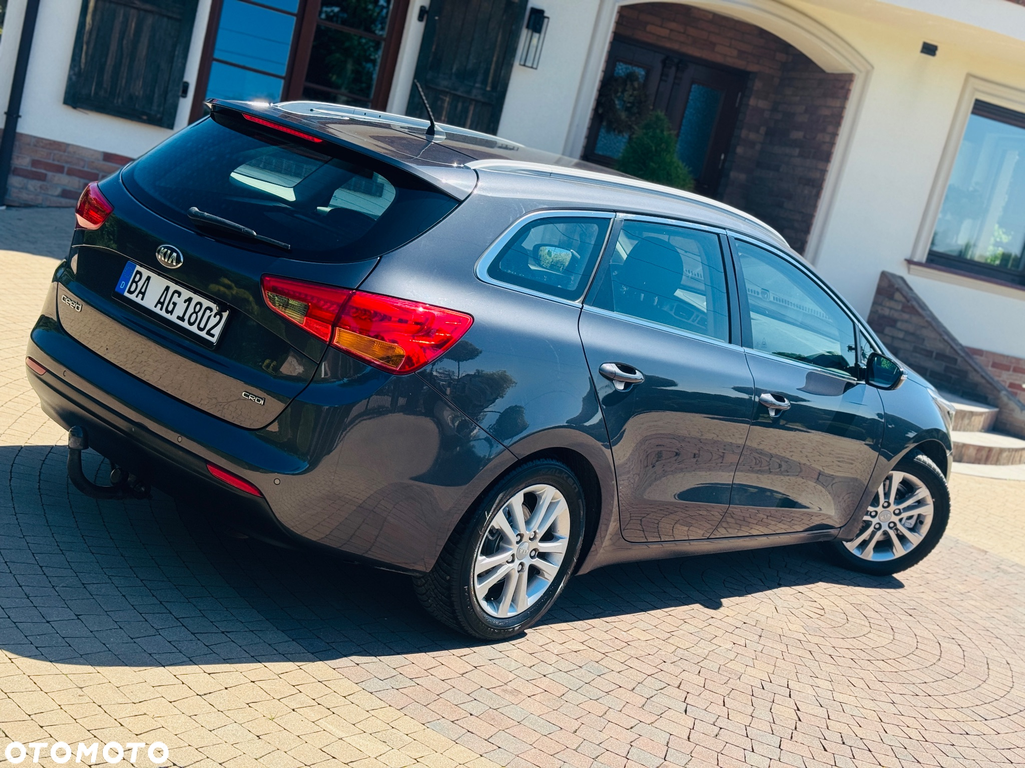 Kia Ceed 1.6 CRDi 128 ISG SW Fifa World Cup Edition - 3