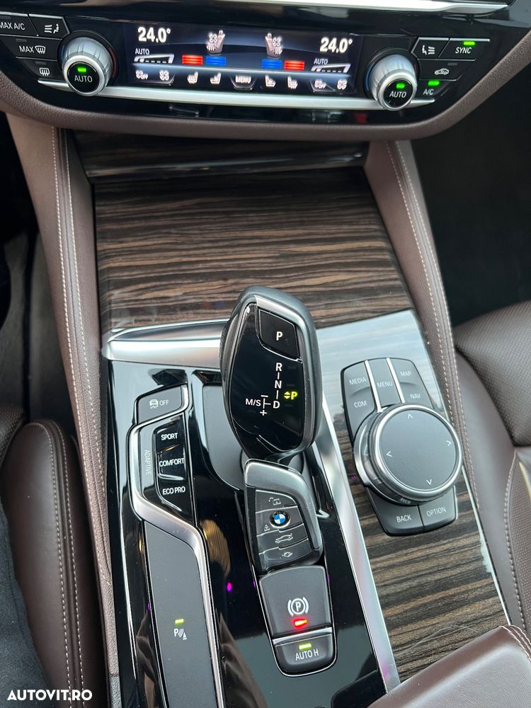 BMW Seria 5 540i xDrive Aut. Luxury Line - 19
