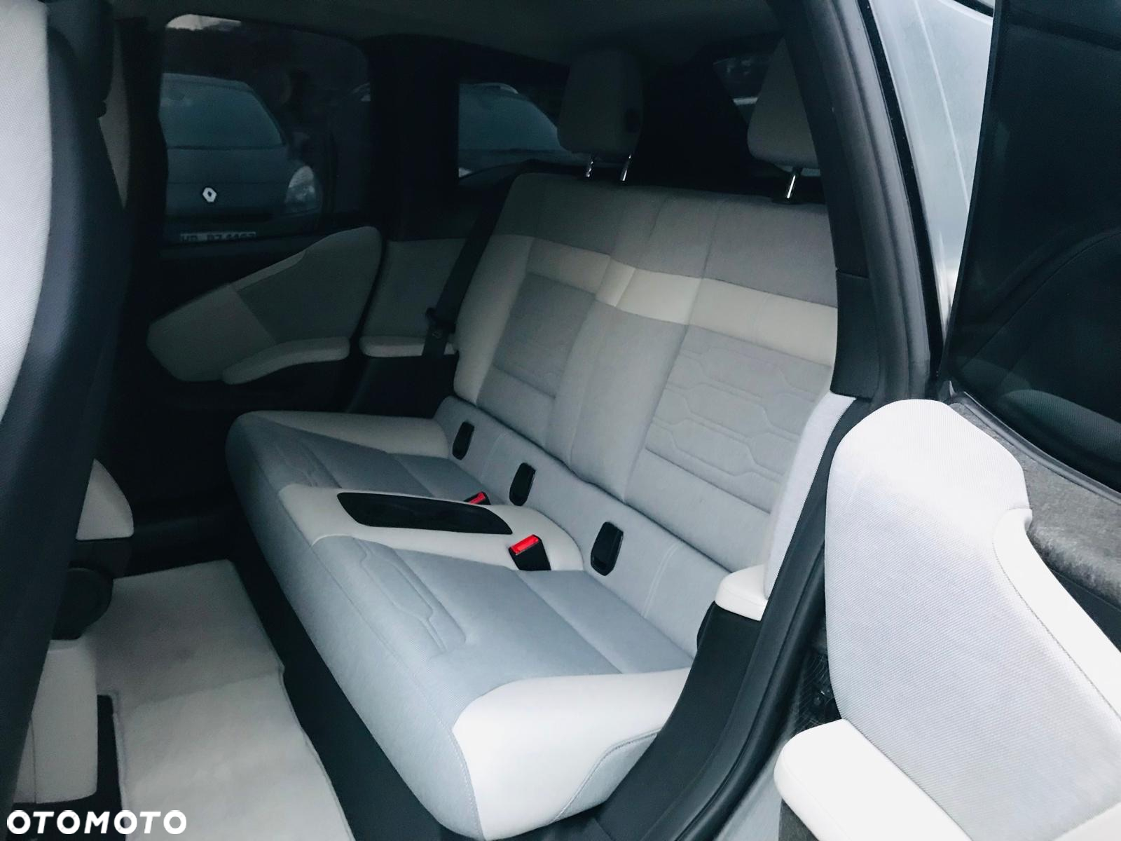 BMW i3 (60 Ah) - 20