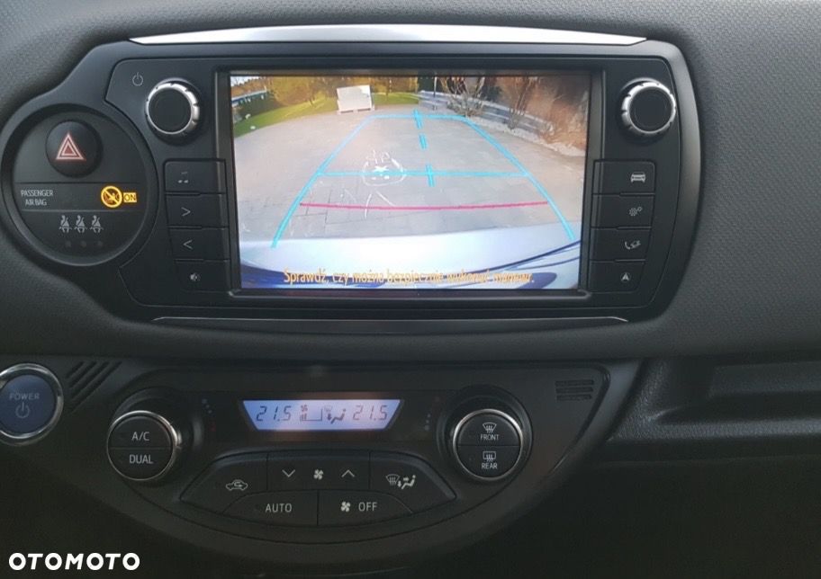 Toyota Yaris - 9