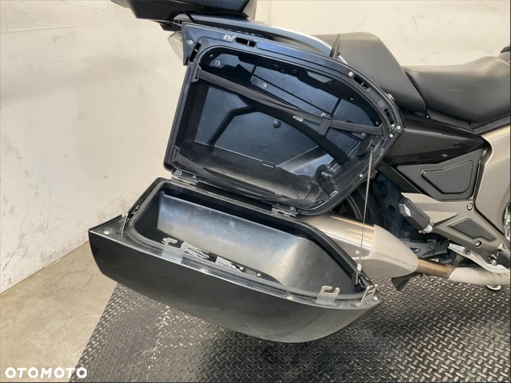 BMW K - 16