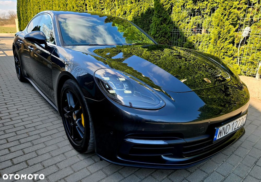 Porsche Panamera 4S - 2