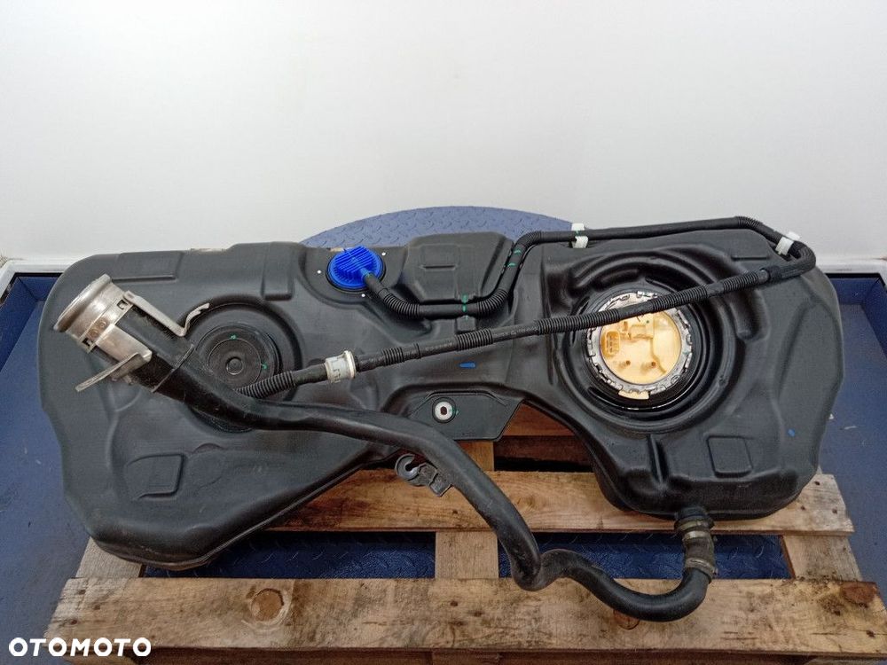 BMW 3 G20 G30 ZBIORNIK PALIWA DIESEL 7449036 - 2