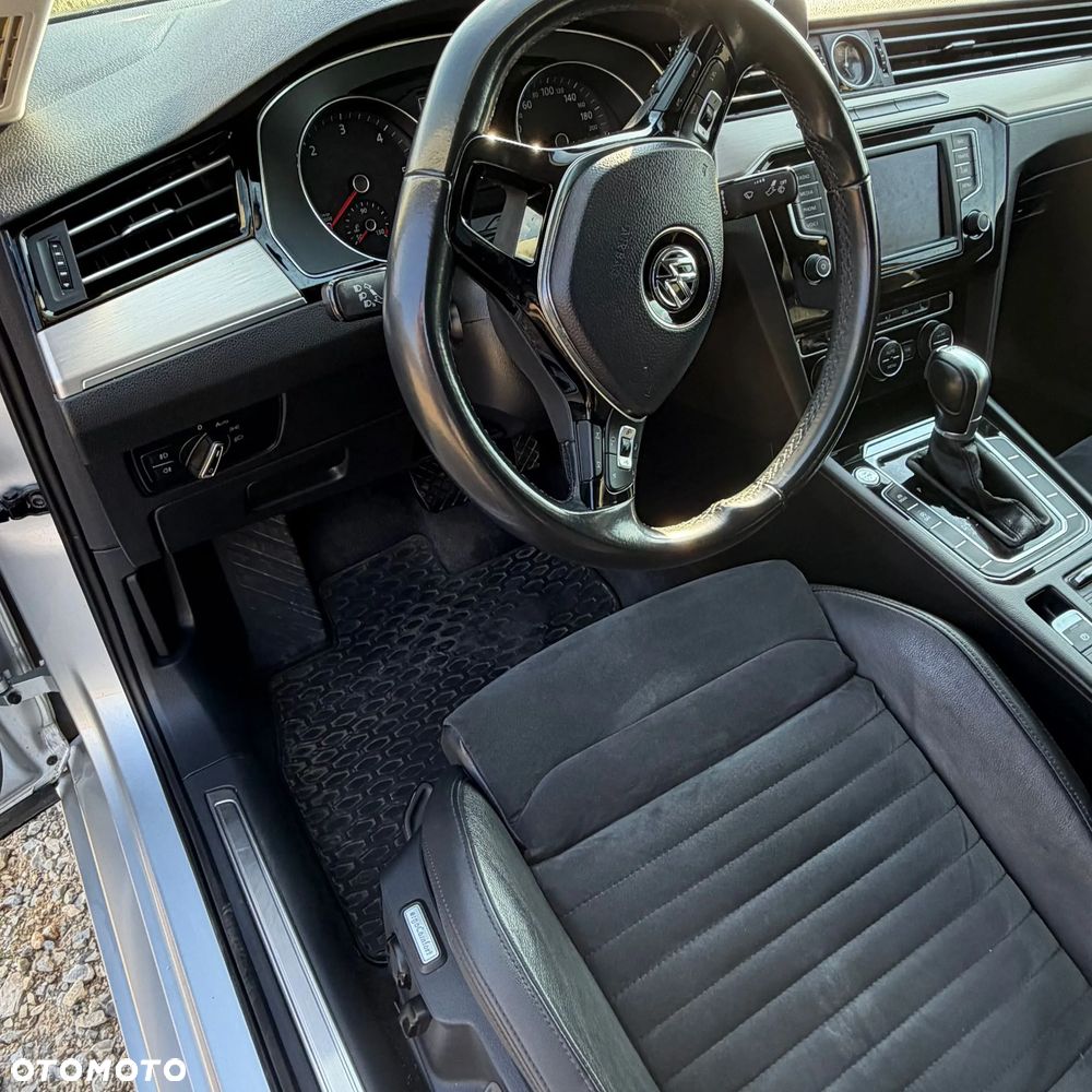 Volkswagen Passat 2.0 TDI BMT Highline DSG - 14