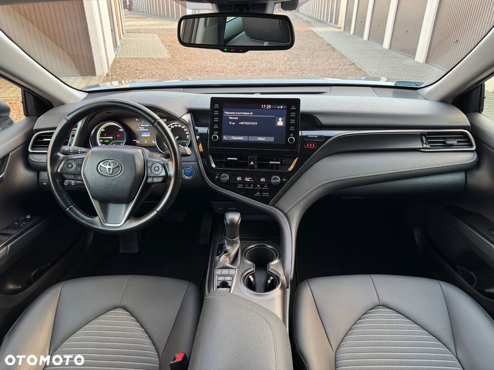 Toyota Camry 2.5 Hybrid Prestige CVT - 18