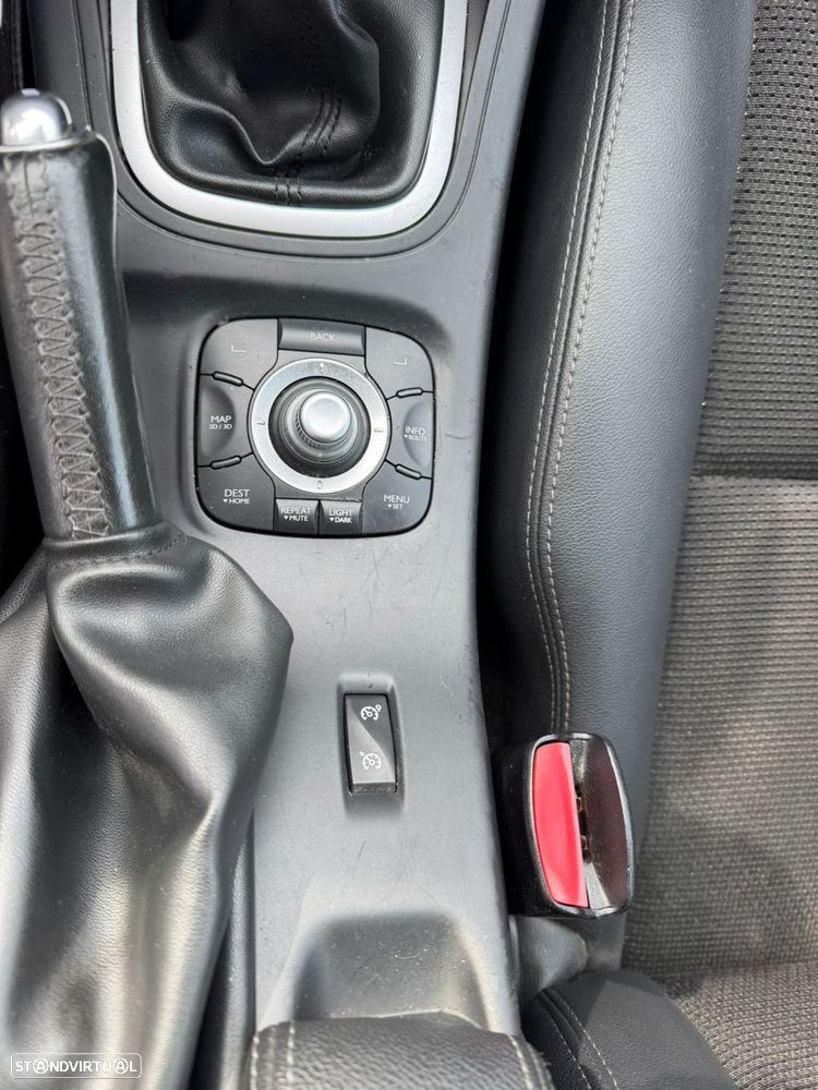Renault Mégane 1.5 dCi Dynamique S - 24
