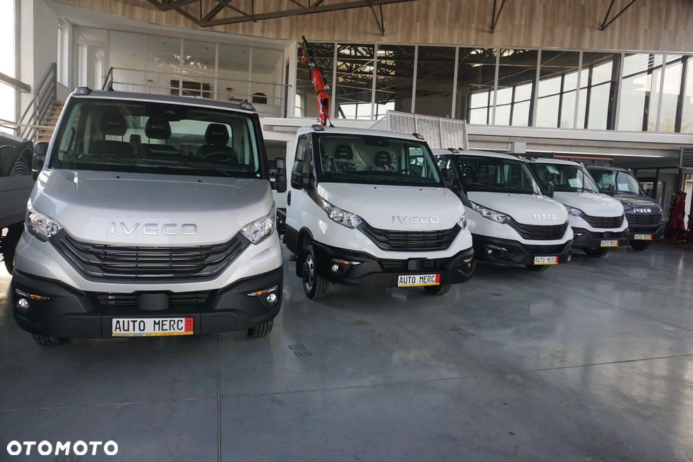 Iveco 35C16 HDS żuraw podwozie skrzynia wywrotka - 9
