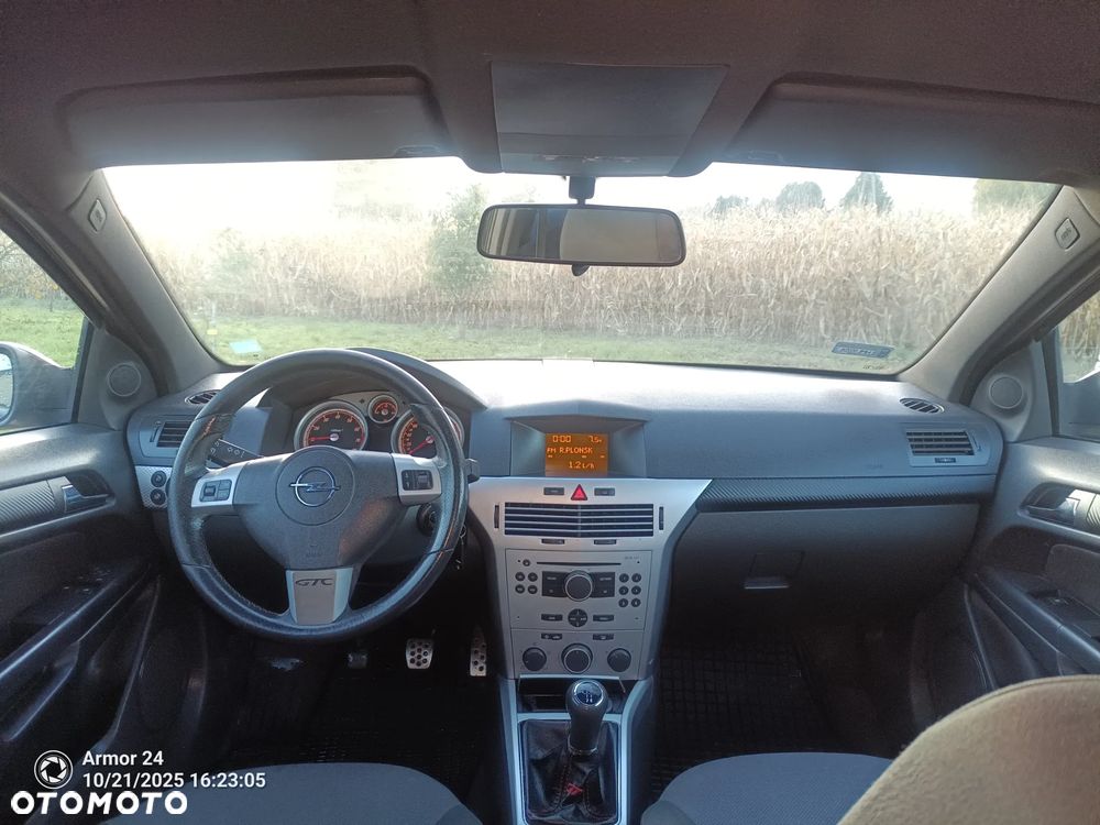 Opel Astra III GTC 1.6 Sport - 3