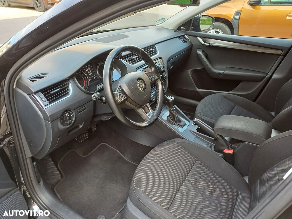 Skoda Octavia 2015 photo 5