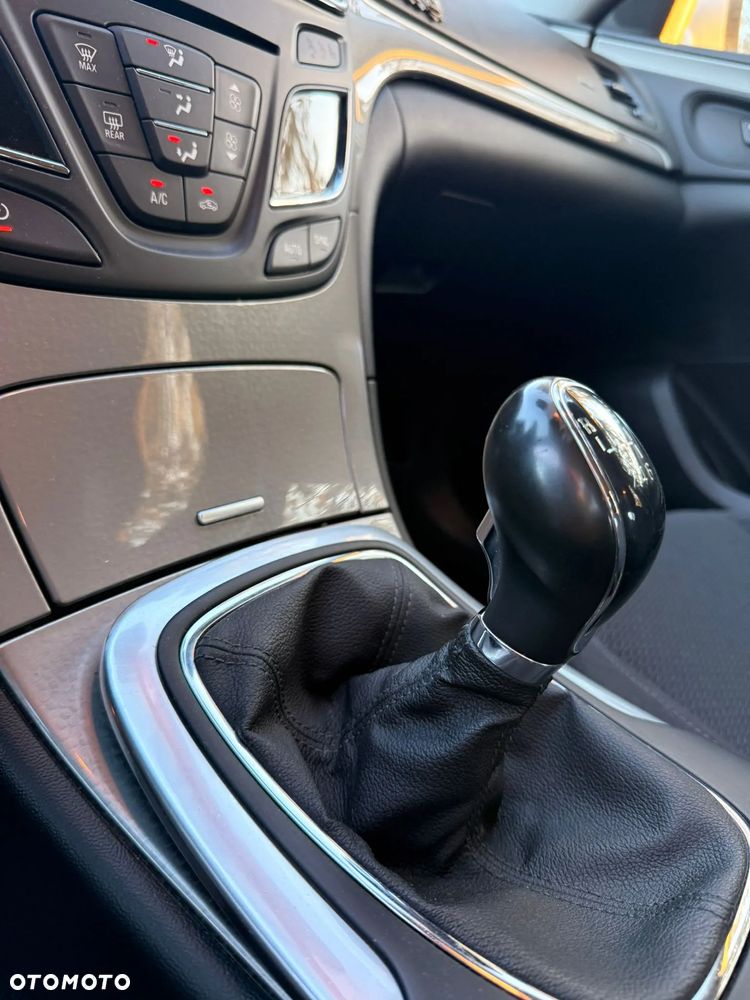 Opel Insignia 2.0 CDTI - 8