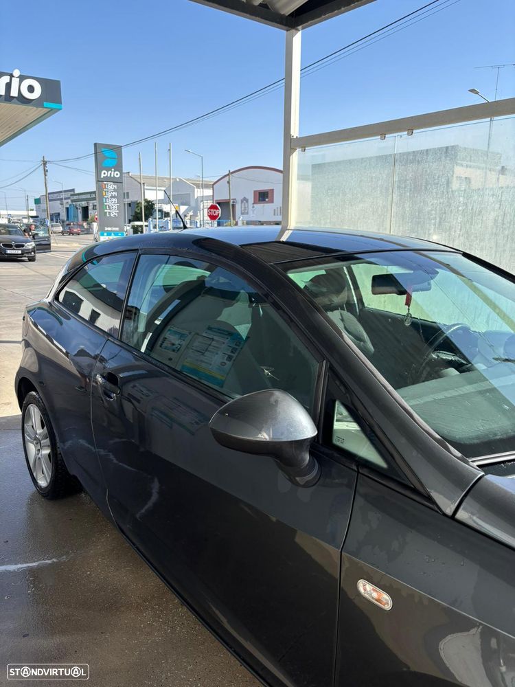 SEAT Ibiza SC 1.6 TDi Sport DPF - 10