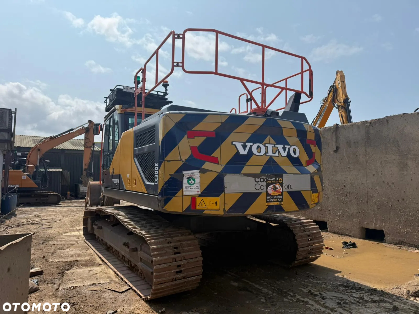 Volvo Ec300 - 8