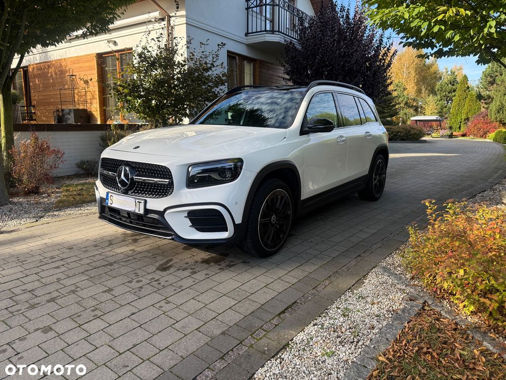 Mercedes-Benz Glb