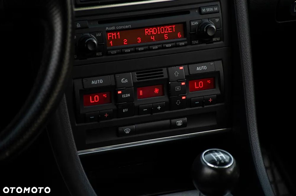 Audi A4 Avant 1.8 T - 30