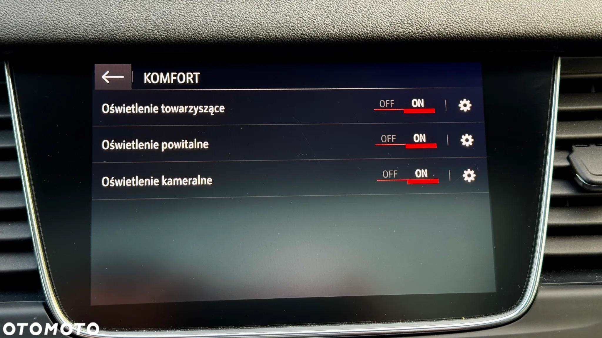 Opel Grandland X 1.2 Start/Stop Business Elegance - 24