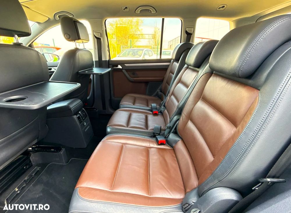 Volkswagen Touran 2.0 TDI DPF DSG Cross - 21