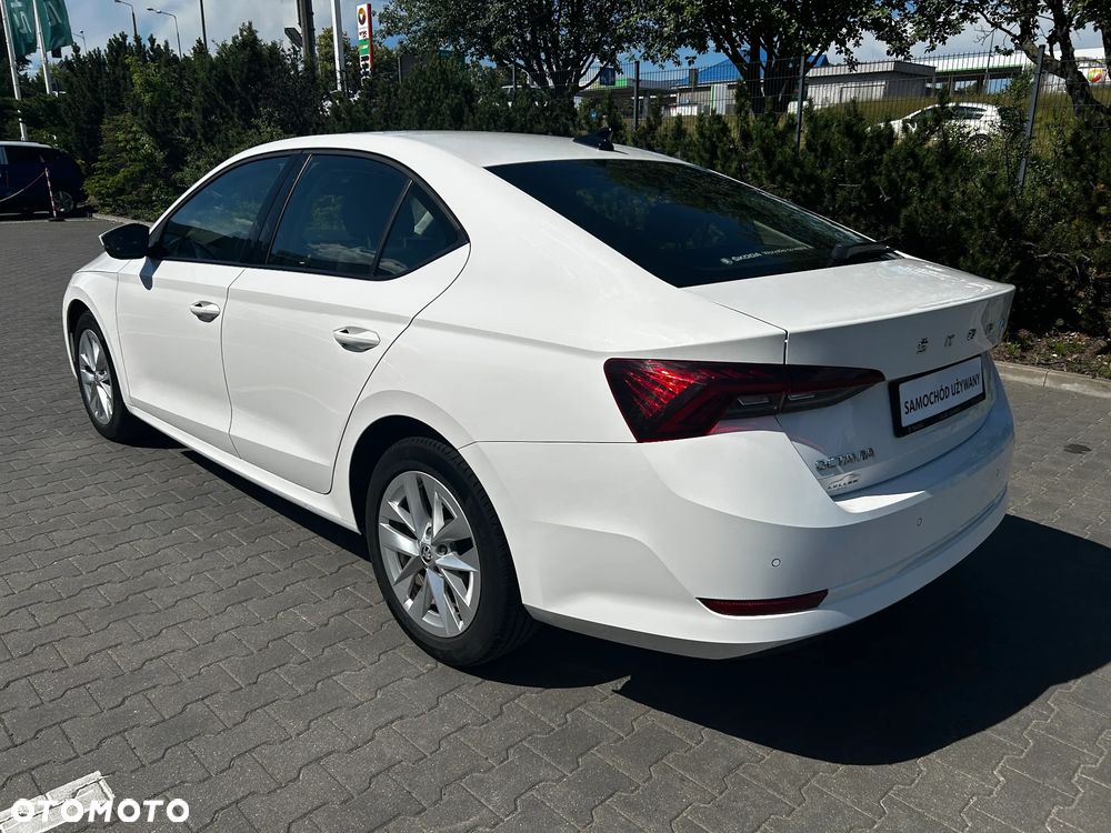 Skoda Octavia 2.0 TDI SCR Ambition DSG - 10