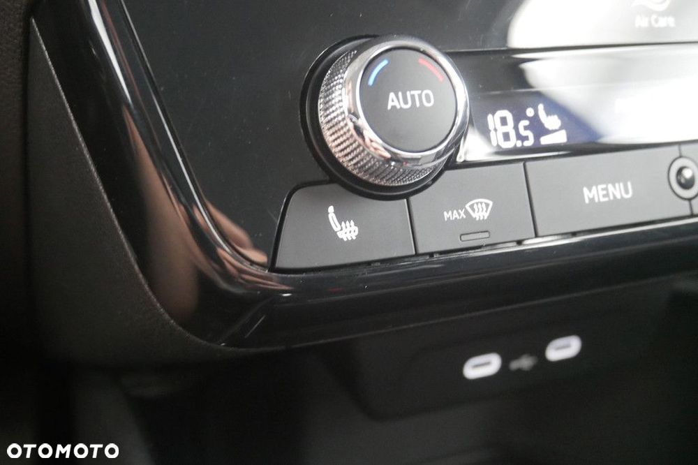Skoda Fabia 1.0 TSI Ambition - 19