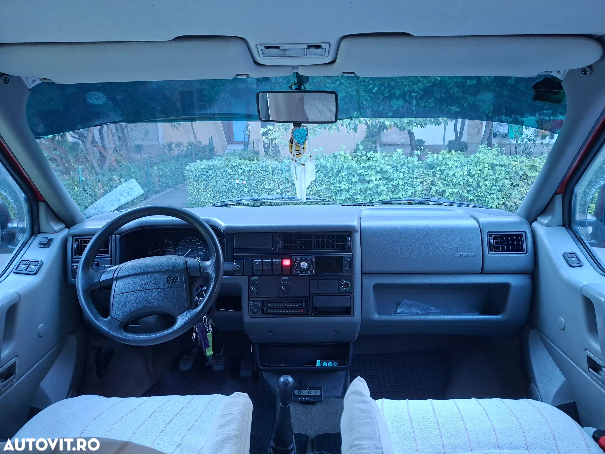 Volkswagen Multivan - 11