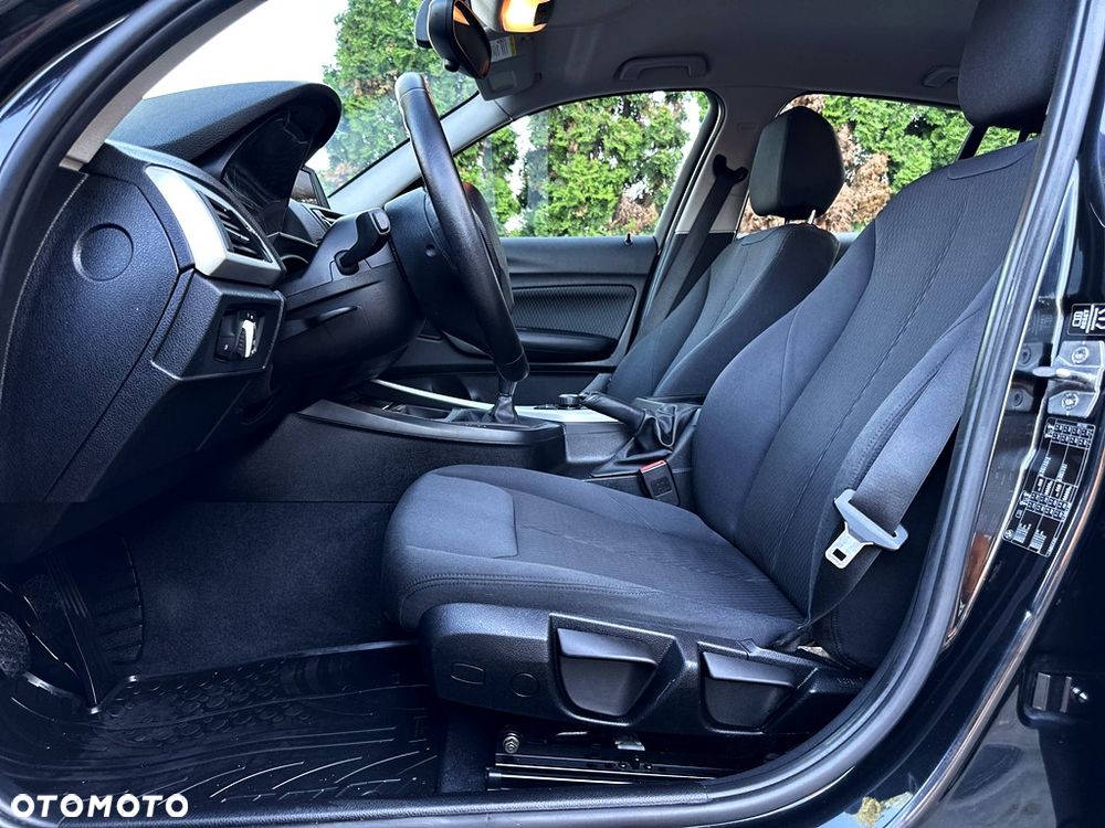 BMW Seria 1 118i Advantage - 25