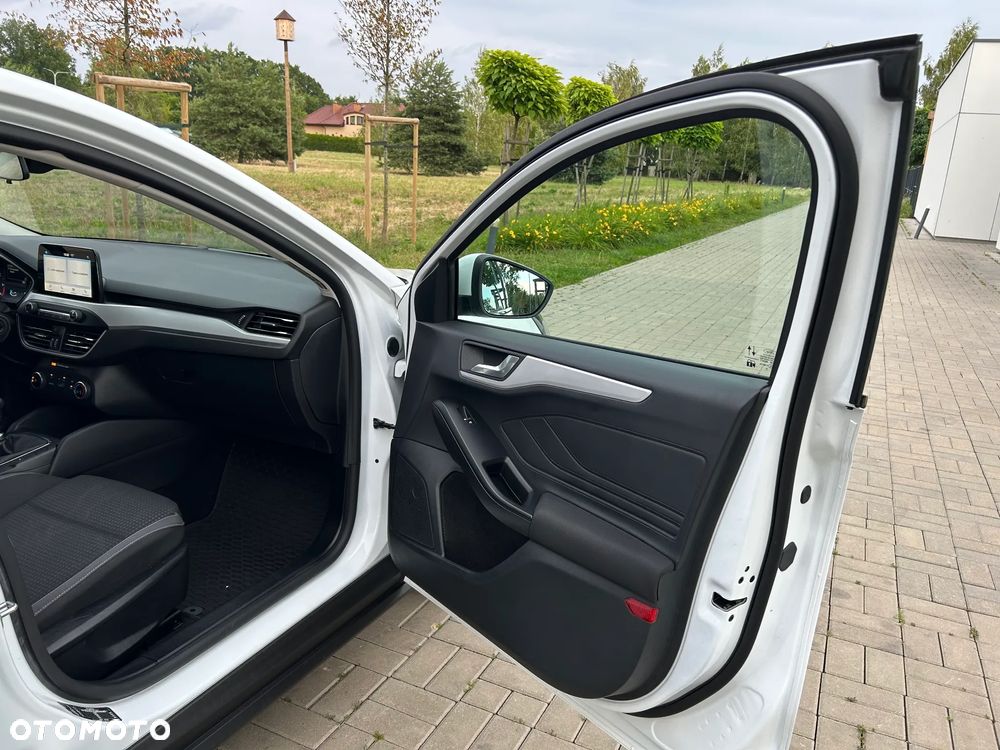 Ford Focus 1.5 EcoBlue SCR Trend - 19