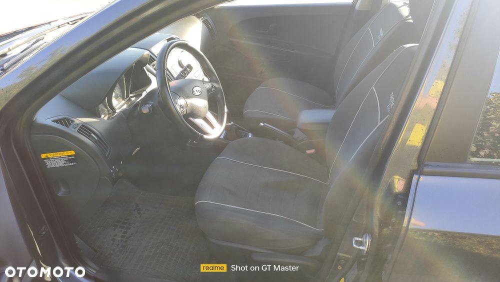 Kia Ceed - 3